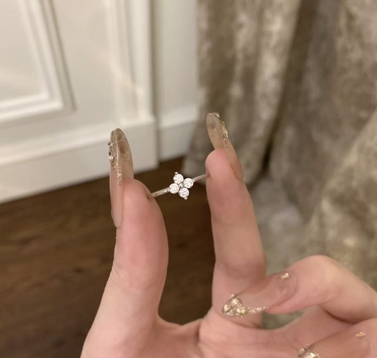 13c19fe32cbc70b4a4ec80bf291f458a Sterling Silver 925 18K Gold-Plated Four-Leaf Clover Zirconia Ring - Image 1