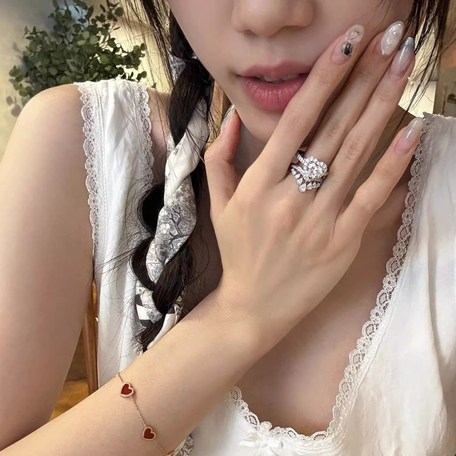 O1CN016bpsRC1m65M7t3oxE_!!2209494864904-0-cib Ultra-Sparkling Heart-Shaped Zirconia V-Cut Crown Zirconia Ring - Image 1