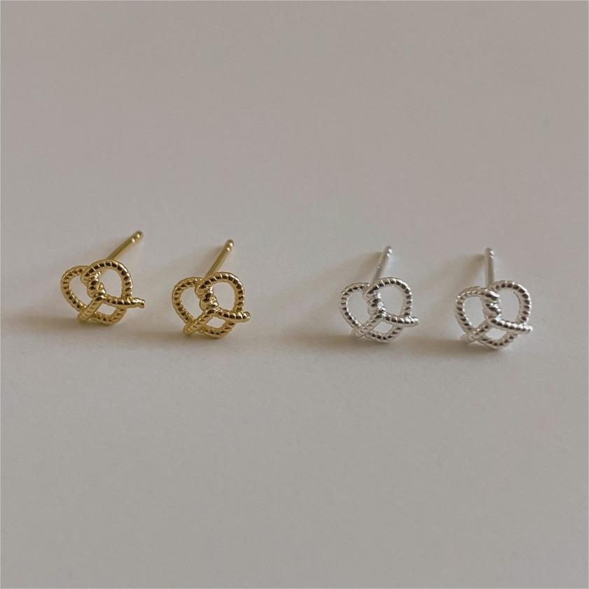 O1CN01O5Ji7c1K9SpFLYUhB_!!3066791121-0-cib Quiet Light Earrings - Image 1