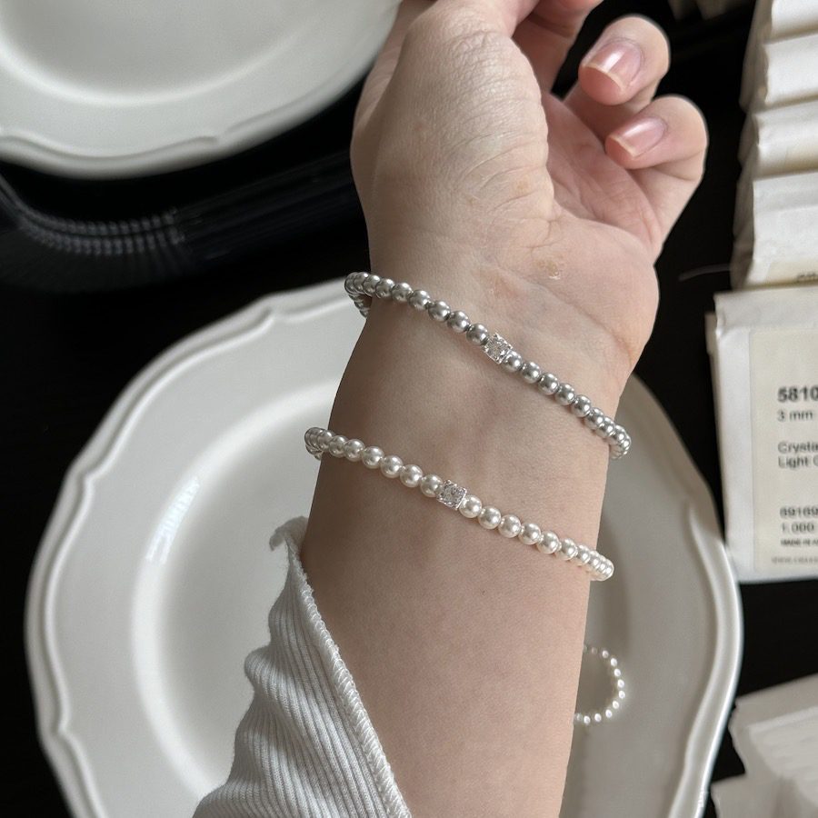 微信图片_20250910170125_115_27 Candy Pearl Bracelet - Image 1