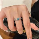 Cool-toned blue openwork zirconia ring - Image 2