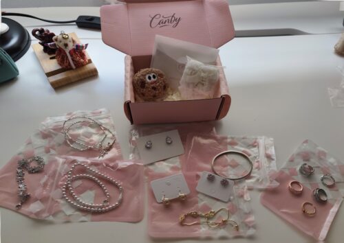 Lucky Scoop bags （Includes rings, necklaces, bracelets, and earrings） photo review