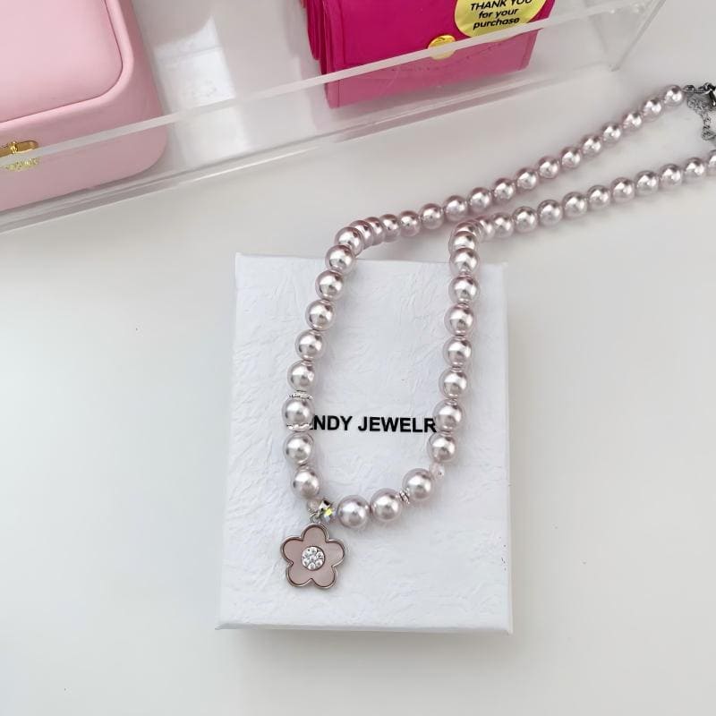 微信图片_20260125150439_2364_103 Moon Spark Necklaces - Image 1